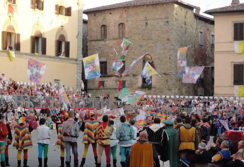 Flagthrowers in Sansepolcro, Palio della Balestra